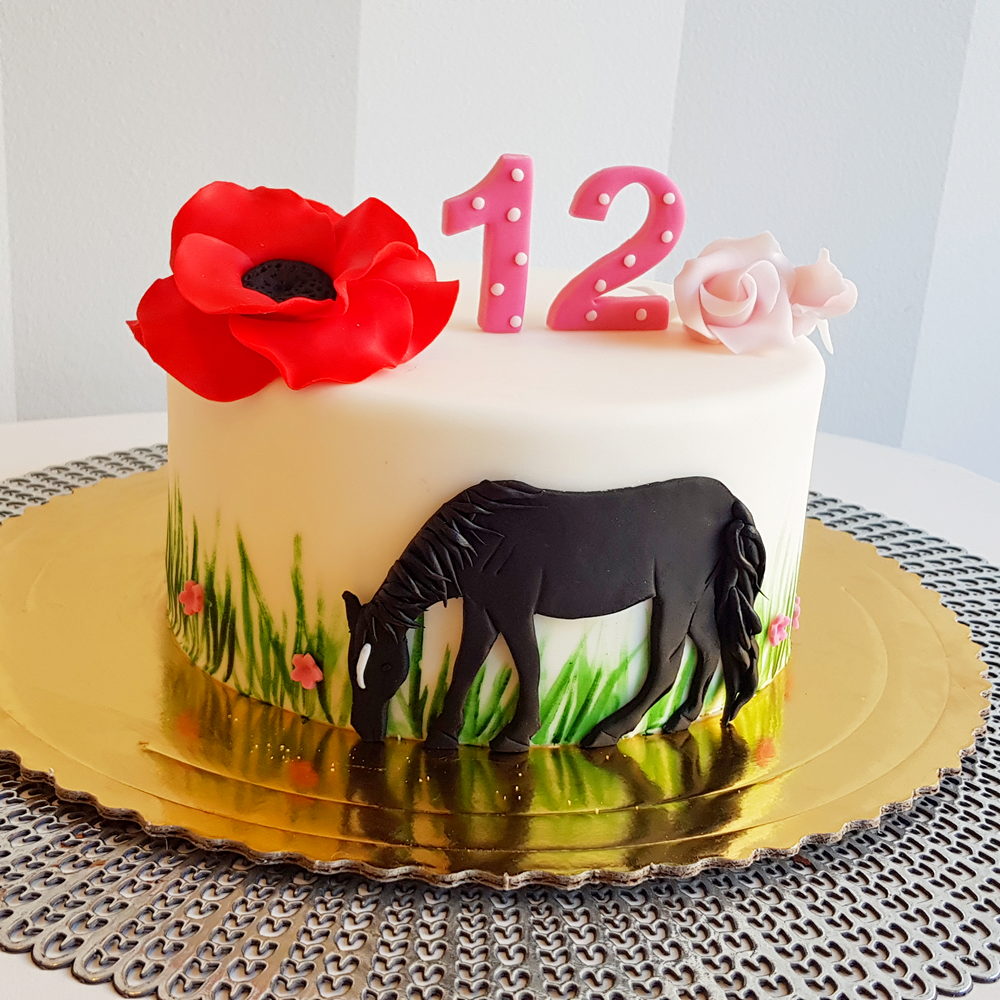 tort dla dziewczynki Koń